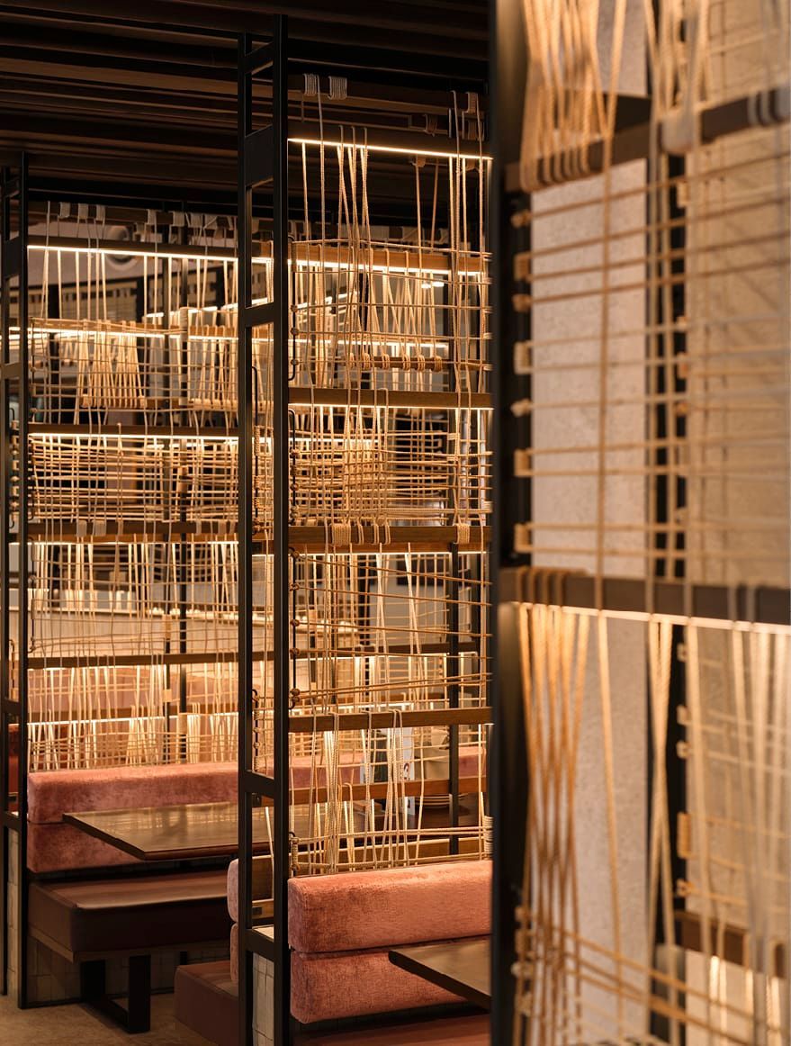 DETAIL OF CUSTOM SCREENING