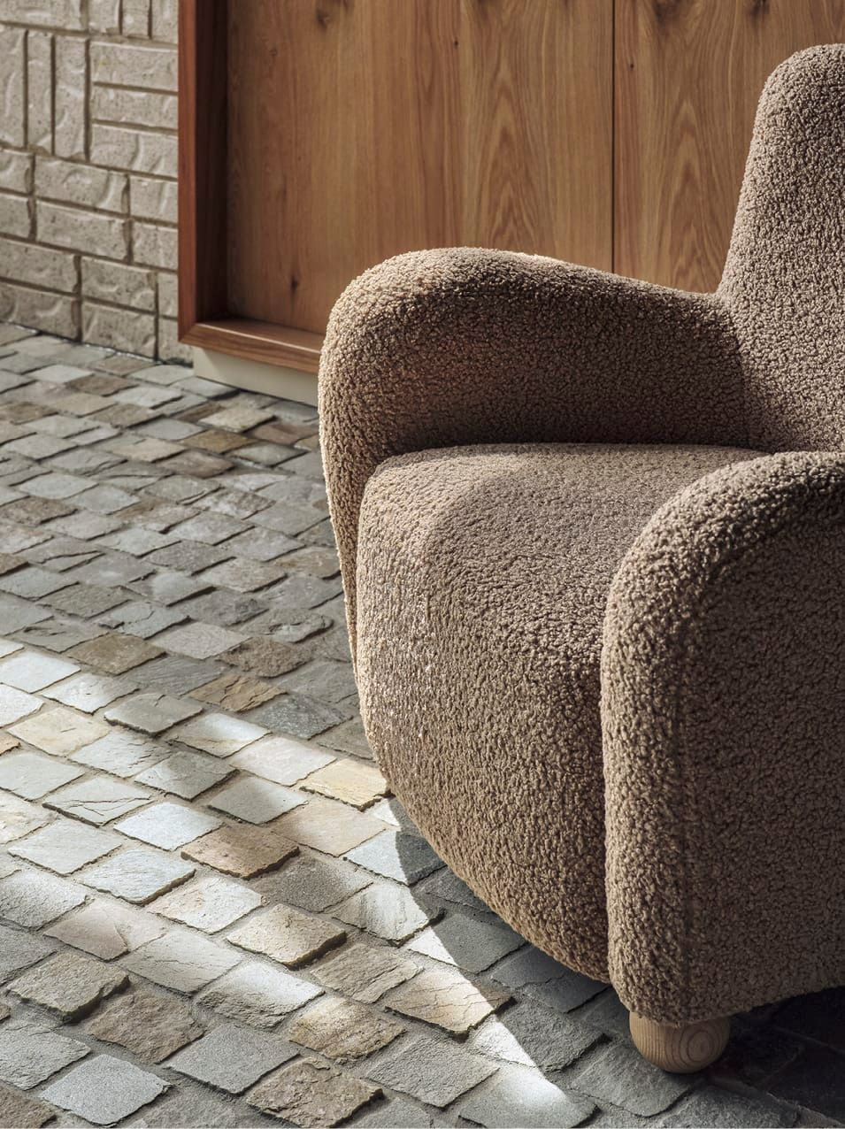 TEXTURE IN NATURAL MATERIALS INVITES A CONNECTION TO SPACE